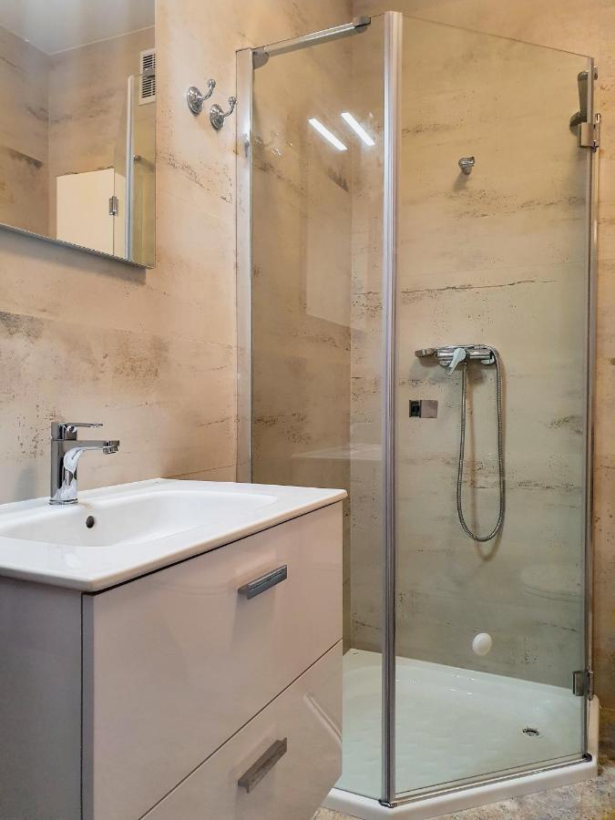 Apartament Ohar Downtown Elblag Ngoại thất bức ảnh